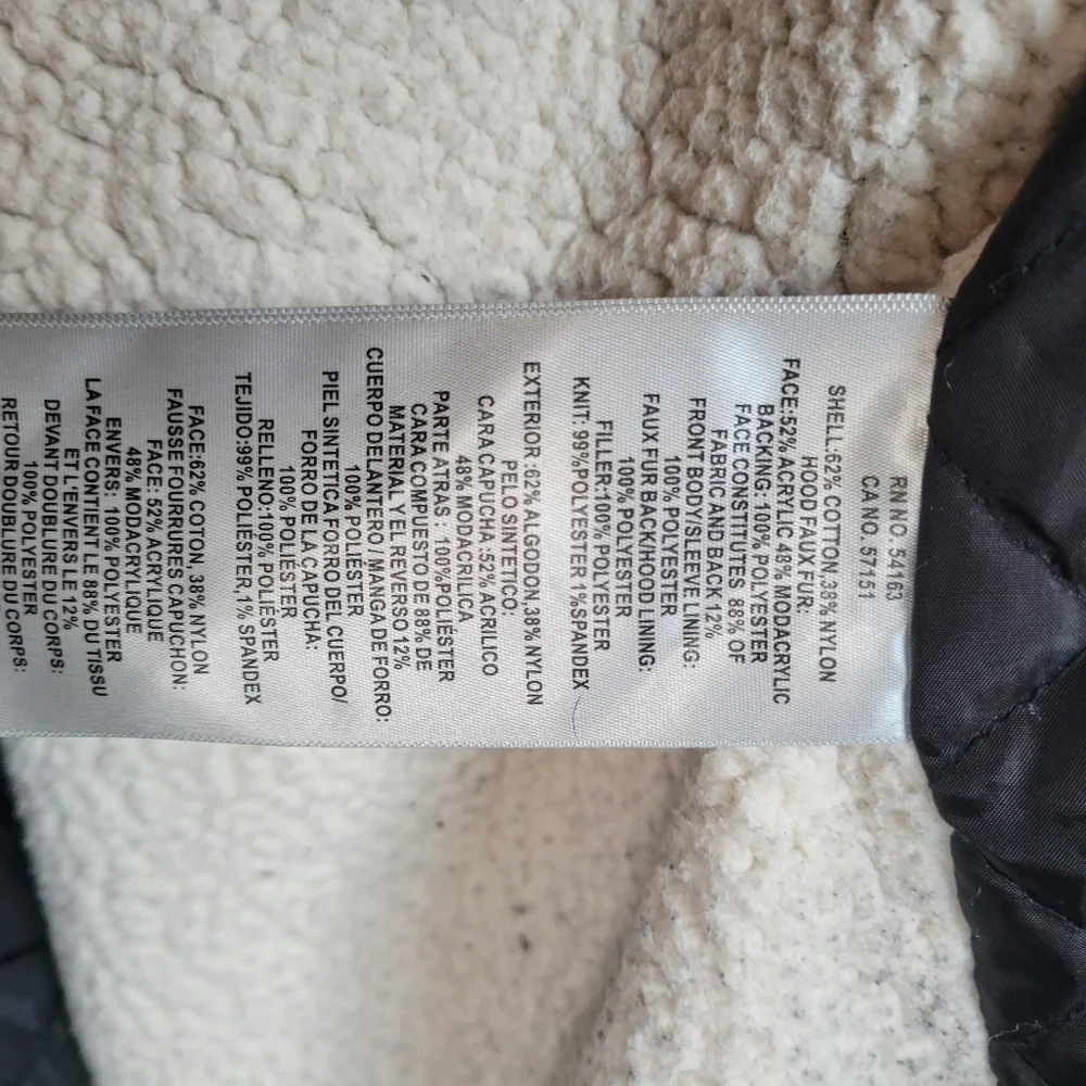 LEVI'S Jacket Quilt And Sherpa Lined Black Small